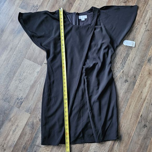 NWT Jessica Simpson Black Dress Overlay Detail Split Shoulder Sleeve Sz 4. - Picture 7 of 9